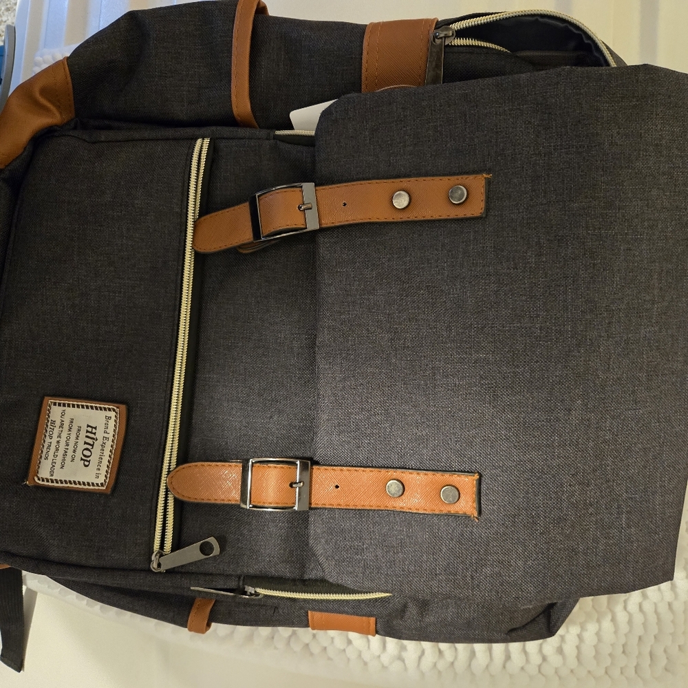HiTop Back pack - Picture 11 of 11